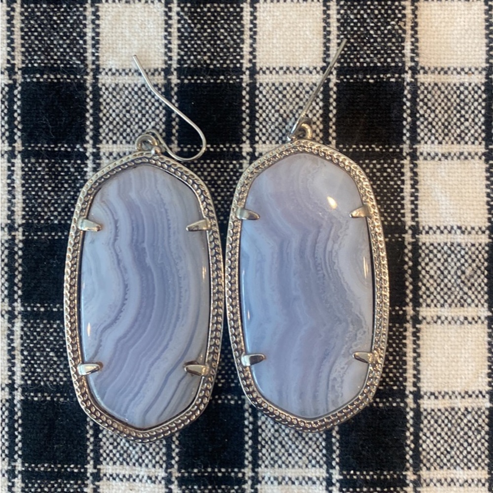 FLASH SALE: Kendra Scott Danielle Earrings